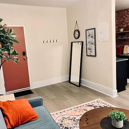 Апартаменти New Cozy& Stylish 2-Bdrm, Close To Downtown, Unit #3 Галіфакс Екстер'єр фото